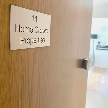 Home Crowd Luxury Apartments Doncaster Exterior photo